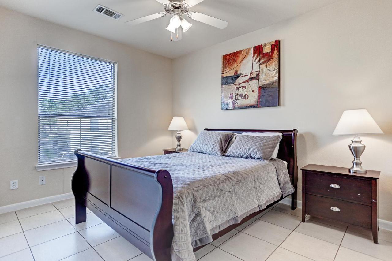 Villa Laverne 3 Bedroom Suite Furnished Condos Houston Luaran gambar