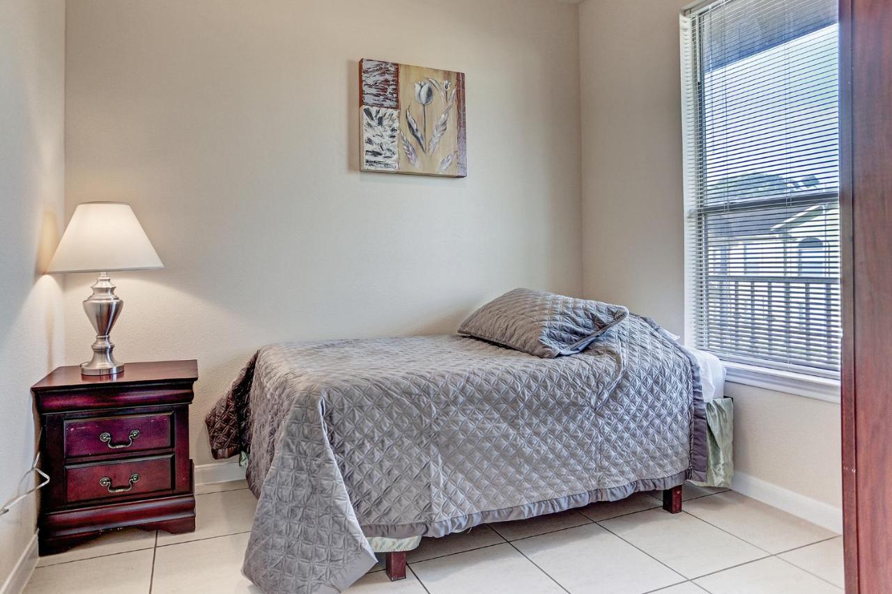 Villa Laverne 3 Bedroom Suite Furnished Condos Houston Luaran gambar