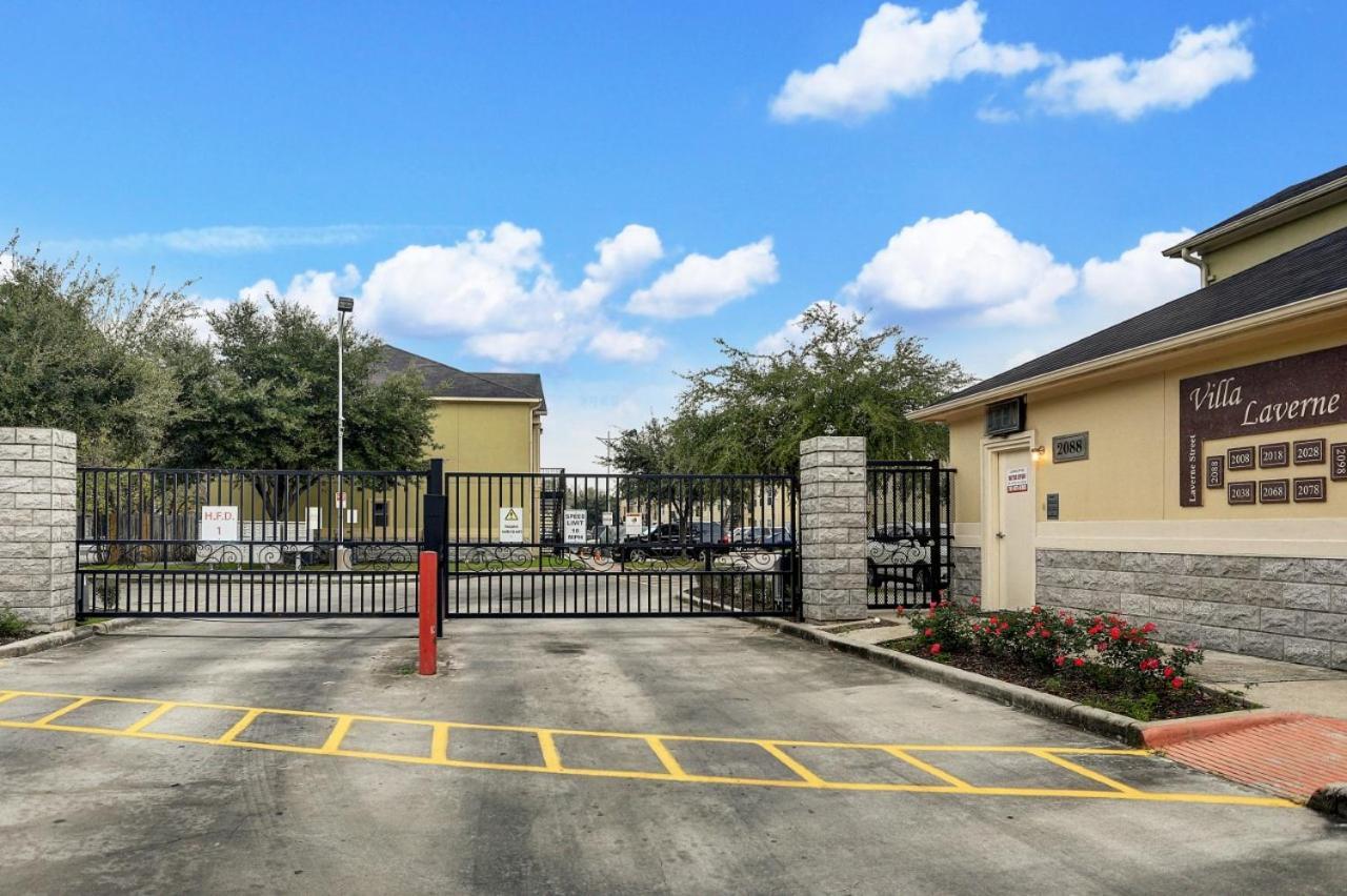 Villa Laverne 3 Bedroom Suite Furnished Condos Houston Luaran gambar